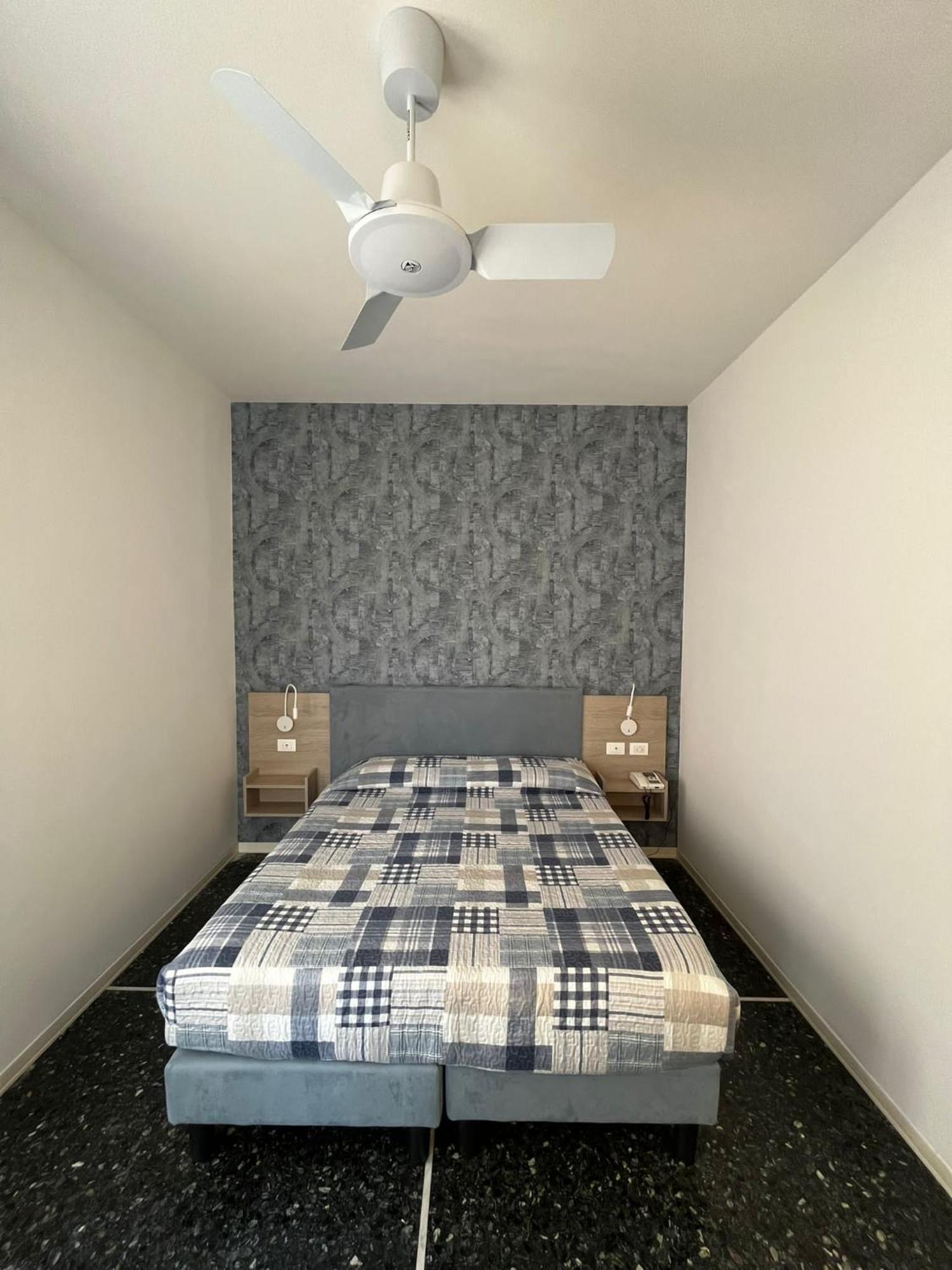 Hotel Al Capo Вариготи Екстериор снимка