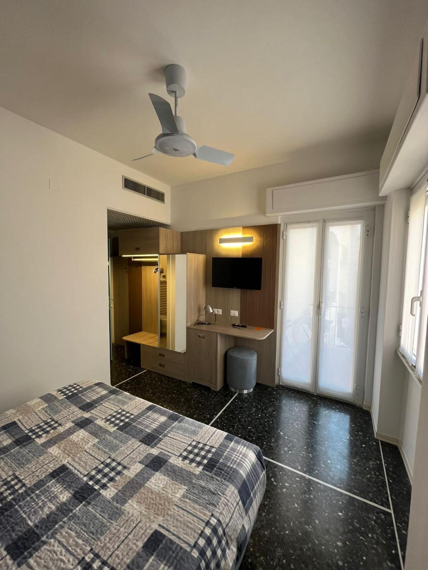 Hotel Al Capo Вариготи Екстериор снимка