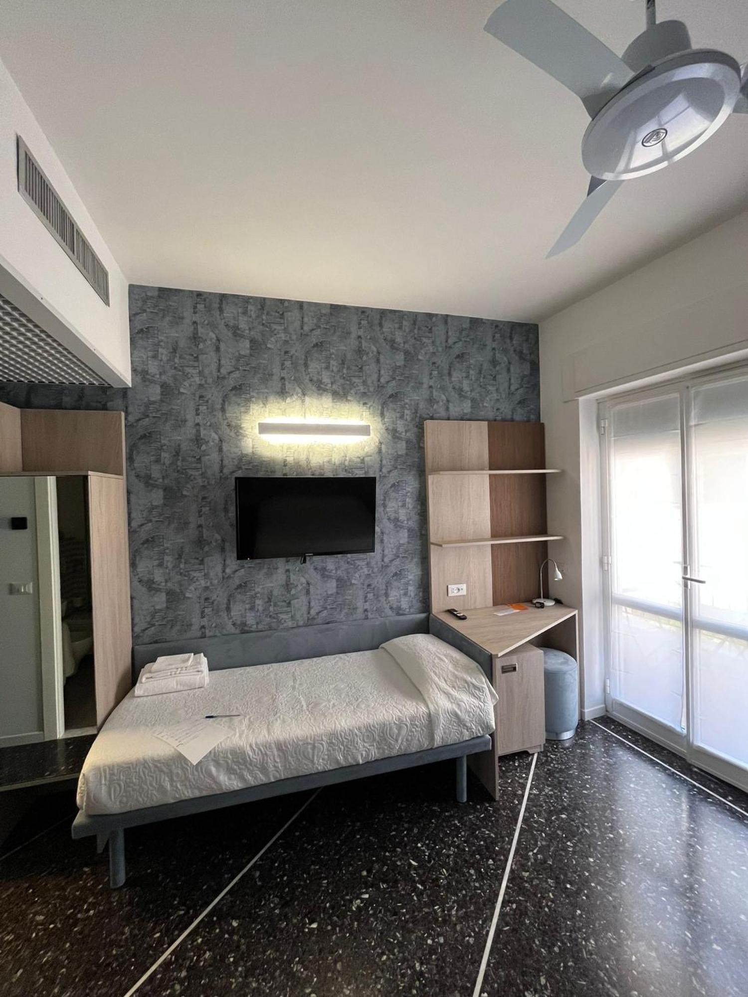 Hotel Al Capo Вариготи Екстериор снимка
