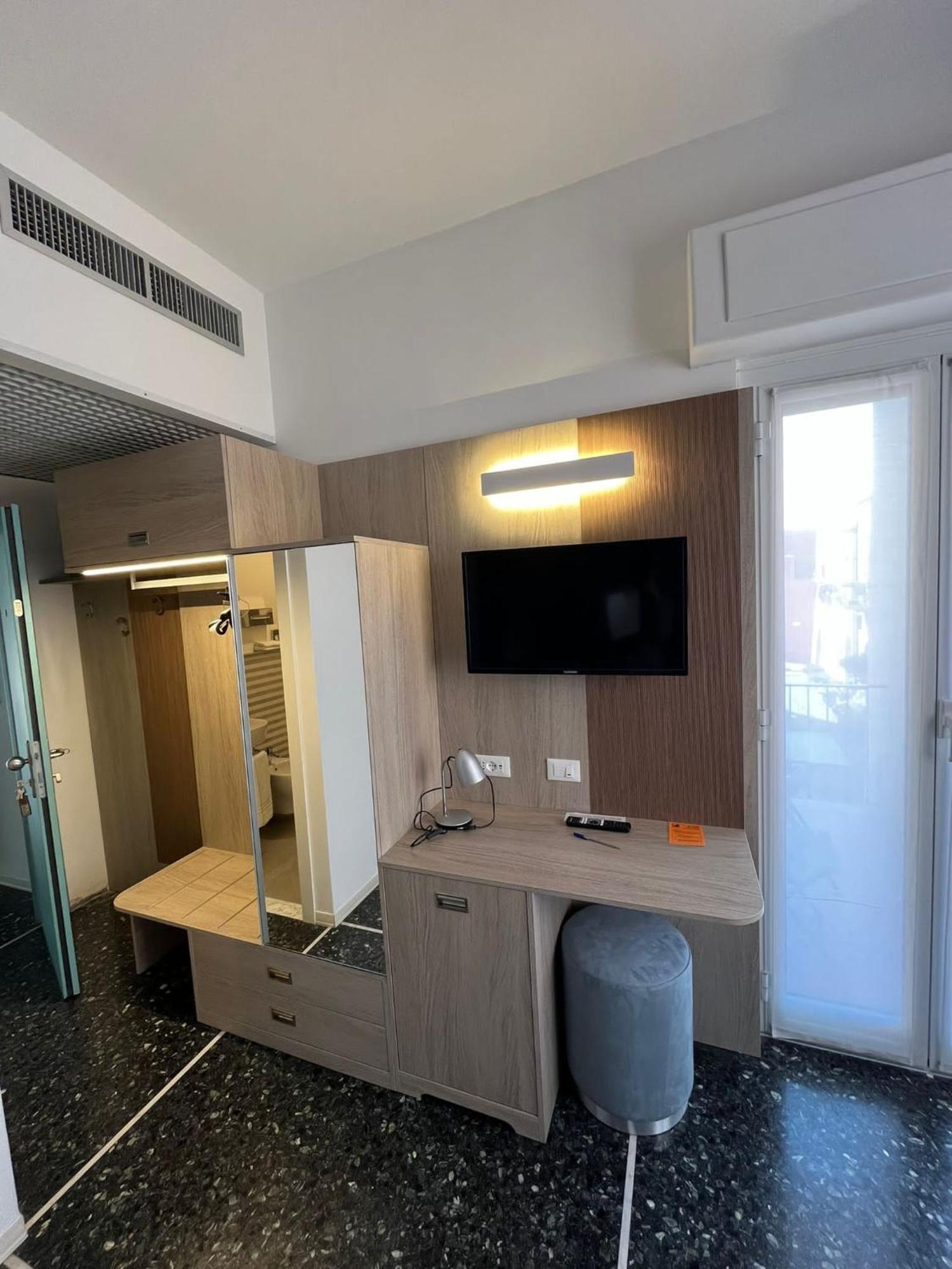 Hotel Al Capo Вариготи Екстериор снимка